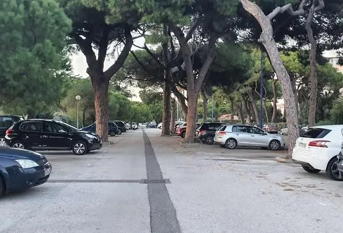 公寓 Hyeres Beach 耶尔